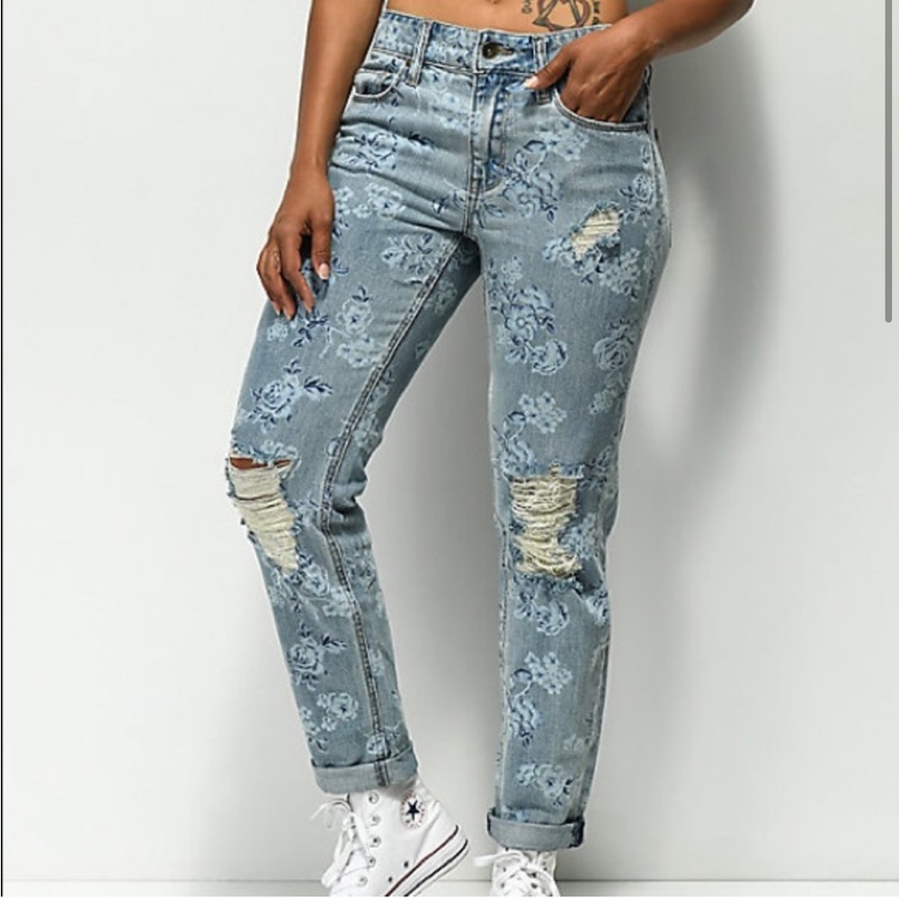 Empyre Easton Boyfriend Blue Floral Jeans